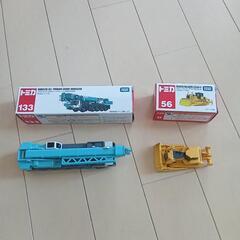 トミカ　クレーンとブルドーザー