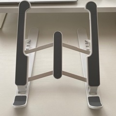 【取引中】ノートパソコンスタンド
