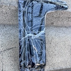 日産　キャラバン小窓用のバイザー　左側　新品未使用の画像