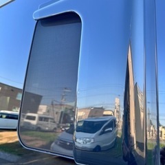 日産　キャラバン小窓用のバイザー　左側　新品未使用の画像