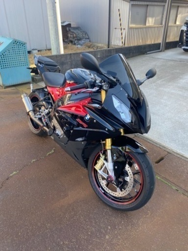 販売決まりました。　
バイク　BMW  S1000 RR 　極上車
