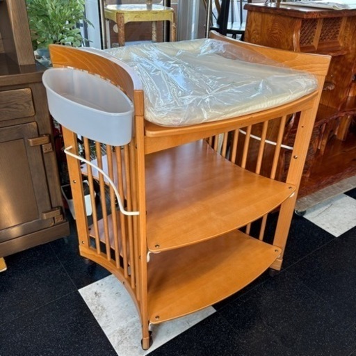 STOKKE CARE ストッケ ケア おむつ交換台 チェンジングテーブル キャスター付き