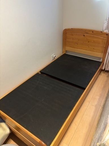 お話中です　　家具 ベッド シングルベッド
