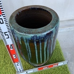 陶器　水溜め水槽