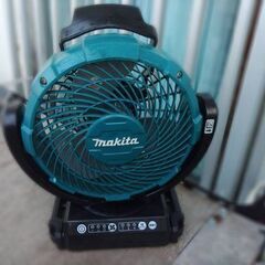 マキタ 充電式ファン バッテリーは付いていません