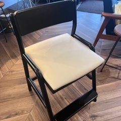 学習椅子　ISSEIKI KIDS FIORE DESK CHAIR 