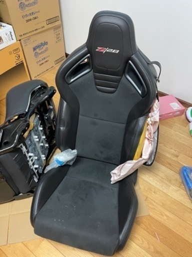 カマロZ28の純正シートセット 運転席と助手席、後部座席