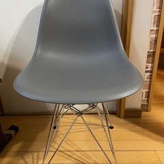 ✨ほとんど使ってません！✨ダイニングチェア　グレー