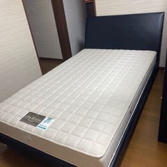 丸井　in The RooM製品　セミダブルベッドマットレス付き