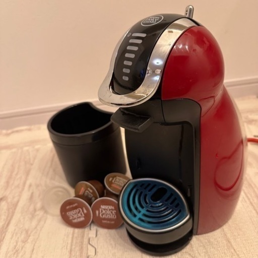 ☆格安☆ ネスカフェ ドルチェグスト ジェニオ2 MD9771 4杯分カプセル付き  NESCAFE レッド コーヒーメーカー