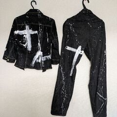 レディース　ジャケット &ジーンズ 後染ペンキ　ブラックデニム M サイズほどの画像