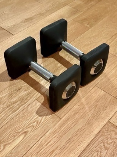 未使用ダンベル　アメリカPeloton製　9.1kg (20LB)