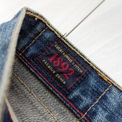 Abercrombie&Fitch(アバクロンビー&フィッチ) ジッパーフライジーンズの画像