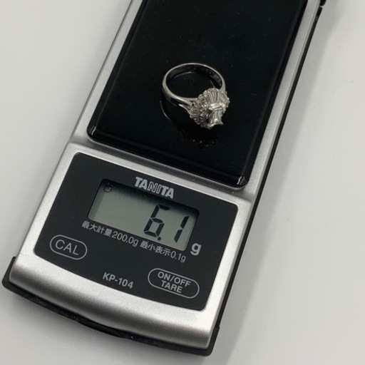 Pt900 プラチナ900 ダイヤモンドリング　バゲットダイヤ　 0.57ct 0.7ct 6.1g 約10号