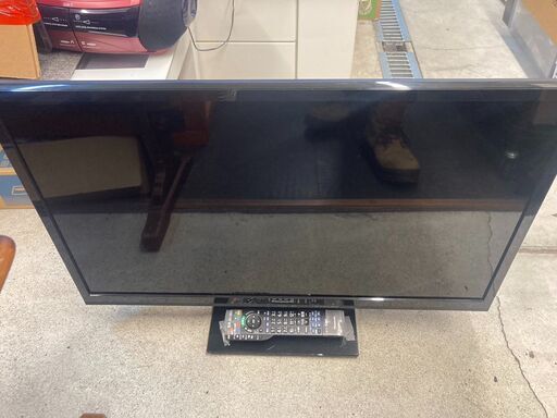 ☆中古￥9,800！Panasonic　32インチ液晶テレビ　家電　2013年製　TH-L32C6型　【BE011】
