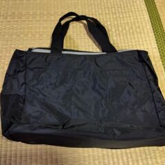 ナイロン手提げバッグの画像