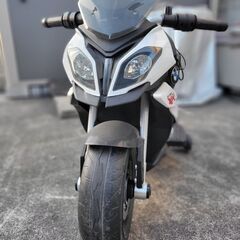 電動バイク　BMW   3歳～