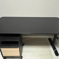 イケヤ　BEKANT ベカント デスク、収納ユニットキャスター付