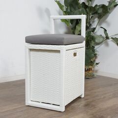新品 A品　　収納付き　スツール　椅子　　チェアー バスケット BOX