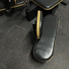 引き取り　ボディーメーカー  レッグストレッチャー　開脚マシンの画像