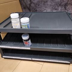 模型用塗料の整理棚