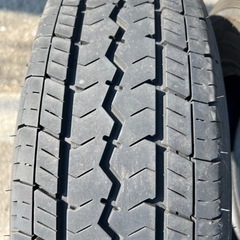 195/80R15 107/105LT 2022年製造 9分山以上 2本 トーヨー 夏タイヤの画像