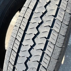 195/80R15 107/105LT 2022年製造 9分山以上 2本 トーヨー 夏タイヤの画像