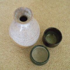 とっくり １ヶ　おちょこ ２ヶの画像