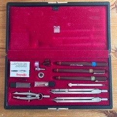 PLUS  製図セット