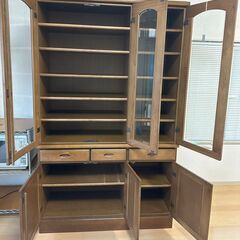 広島市佐伯区より　食器棚あげます。取りに来られるか限定の画像