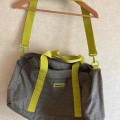 ショルダーバッグ