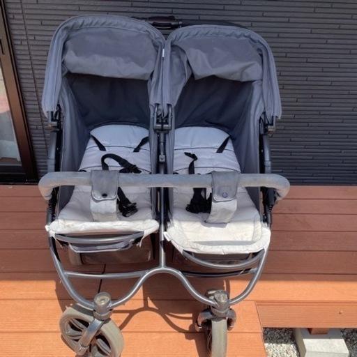双子用　ベビーカー