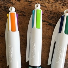 BIG 4色ペンセットx 3本の画像