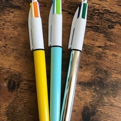 BIG 4色ペンセットx 3本の画像