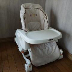 コンビ　多機能ベビーラックの画像