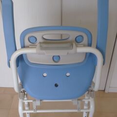 介護用折りたたみシャワーチェアの画像