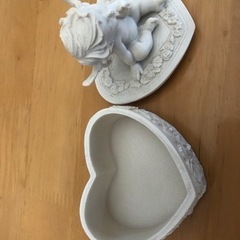 エンジェル　宝石入れ　削り出し　石膏　陶器　ニンフフィギュアの画像
