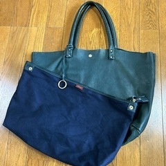 【2000円】オティアス　シュリンクレザー　トートバッグ　ネイビーの画像