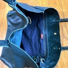 【2000円】オティアス　シュリンクレザー　トートバッグ　ネイビーの画像