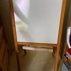 お受け渡し決定　
IKEA MALA お絵描きボード