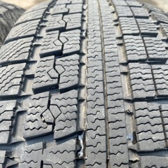 （お引渡し予定者が決定しました）車のパーツ タイヤ、ホイールの画像