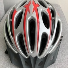 自転車　ヘルメット(56〜60cm)