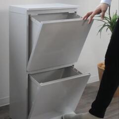 【決まりました】　美品です！　ニトリのゴミ箱　薄型ワイドペダルペール(2段 40L)の画像