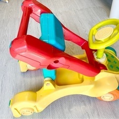 コンビカー、手押し車　乗用玩具の画像