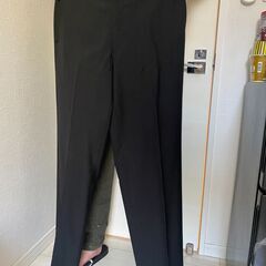 スーツ サイズ:３６（スラックス）を売ります