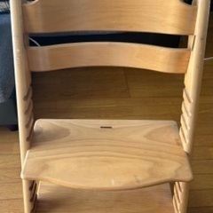 イス (stokke tripp trapp)　無料