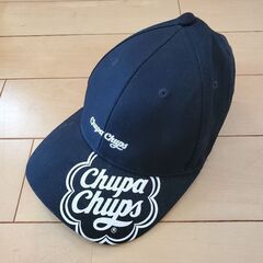 女児　Chupa Chupsのキャップ　黒　帽子