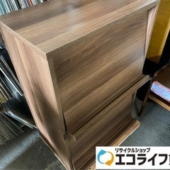 フラップチェスト　本棚