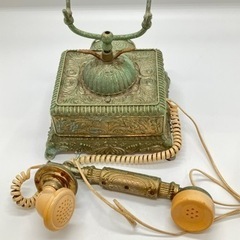 アンティーク風　電話機の画像