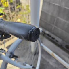 自転車 クロスバイクの画像
